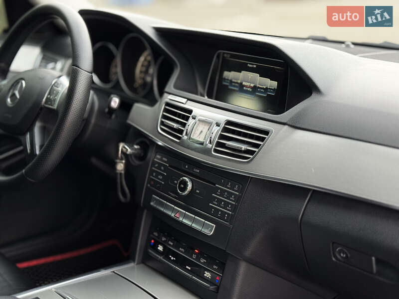 Седан Mercedes-Benz E-Class 2015 в Сумах