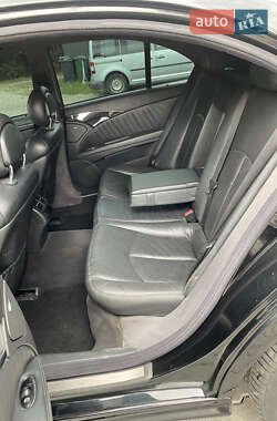 Седан Mercedes-Benz E-Class 2002 в 