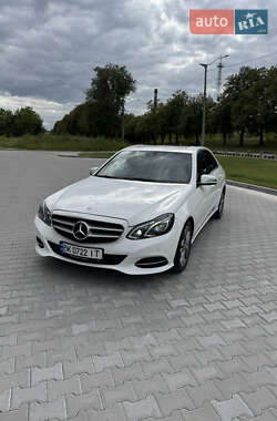Седан Mercedes-Benz E-Class 2015 в 