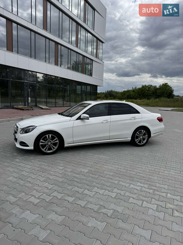 Седан Mercedes-Benz E-Class 2015 в Рівному