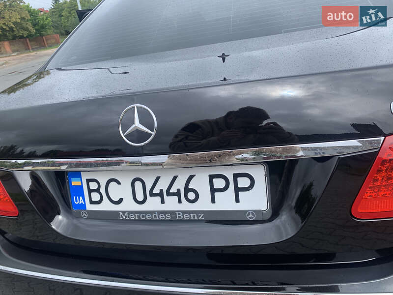 Седан Mercedes-Benz E-Class 2010 в Львове