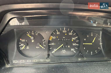 Седан Mercedes-Benz E-Class 1988 в 