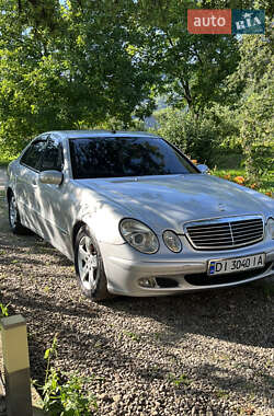 Седан Mercedes-Benz E-Class 2002 в Косове