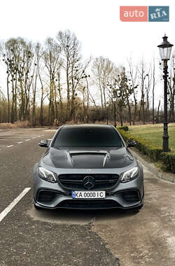 Седан Mercedes-Benz E-Class 2018 в Киеве