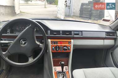 Универсал Mercedes-Benz E-Class 1991 в Киеве