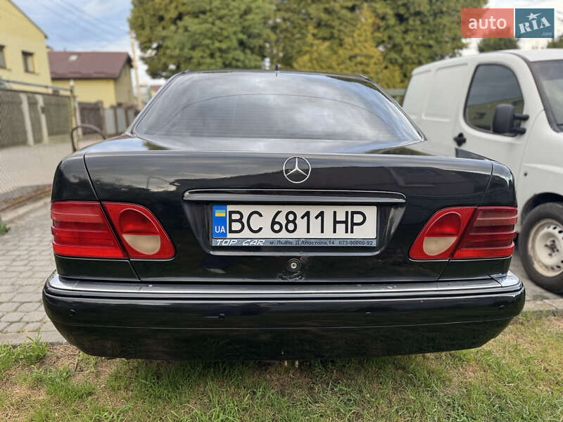 Седан Mercedes-Benz E-Class 1997 в Львові