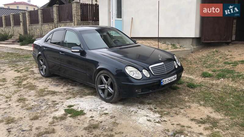 Mercedes-Benz E-Class 2002