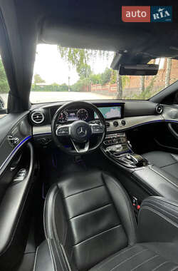 Седан Mercedes-Benz E-Class 2018 в  фото 12 Седан Mercedes-Benz E-Class 2018 в