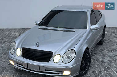 Седан Mercedes-Benz E-Class 2003 в 