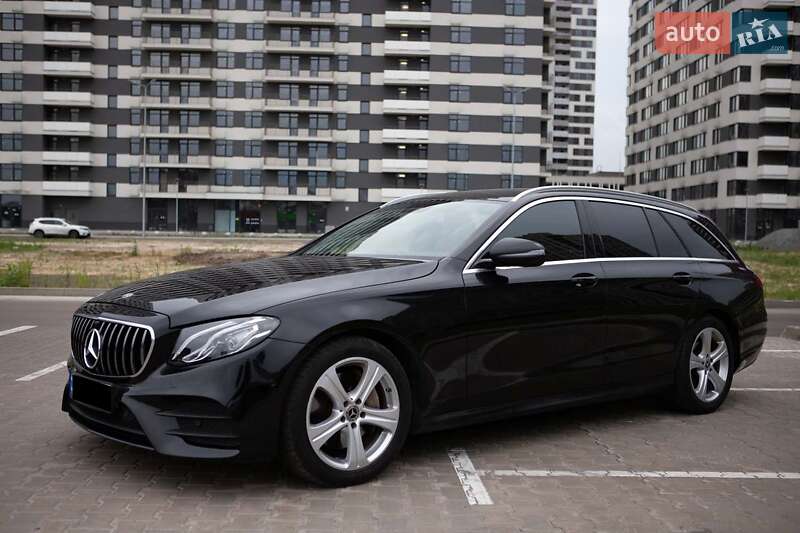 Універсал Mercedes-Benz E-Class 2017 в Києві