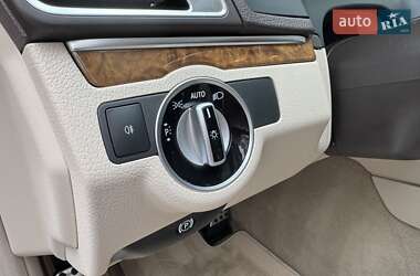Купе Mercedes-Benz E-Class 2015 в 
