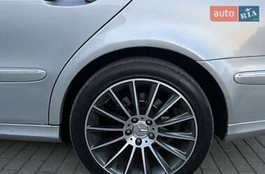 Седан Mercedes-Benz E-Class 2003 в 