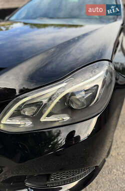 Седан Mercedes-Benz E-Class 2010 в 