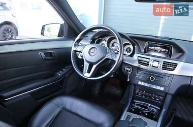 Седан Mercedes-Benz E-Class 2016 в 