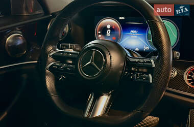 Седан Mercedes-Benz E-Class 2017 в 