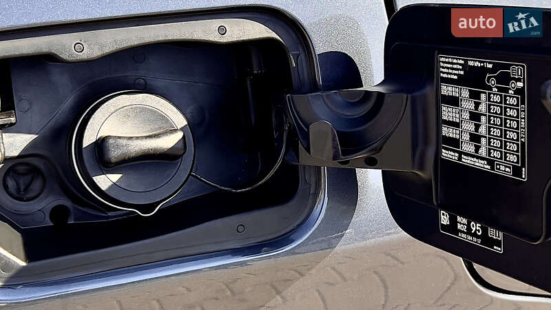 Седан Mercedes-Benz E-Class 2014 в Кривому Розі