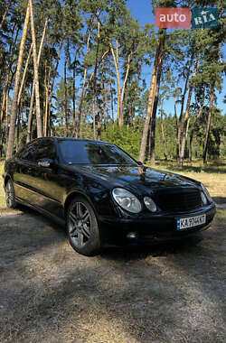 Седан Mercedes-Benz E-Class 2006 в Охтирці