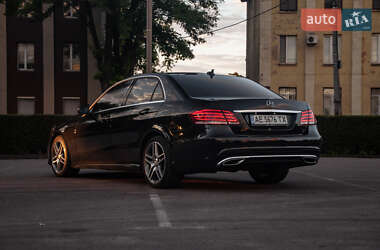 Седан Mercedes-Benz E-Class 2015 в 