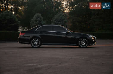 Седан Mercedes-Benz E-Class 2015 в 