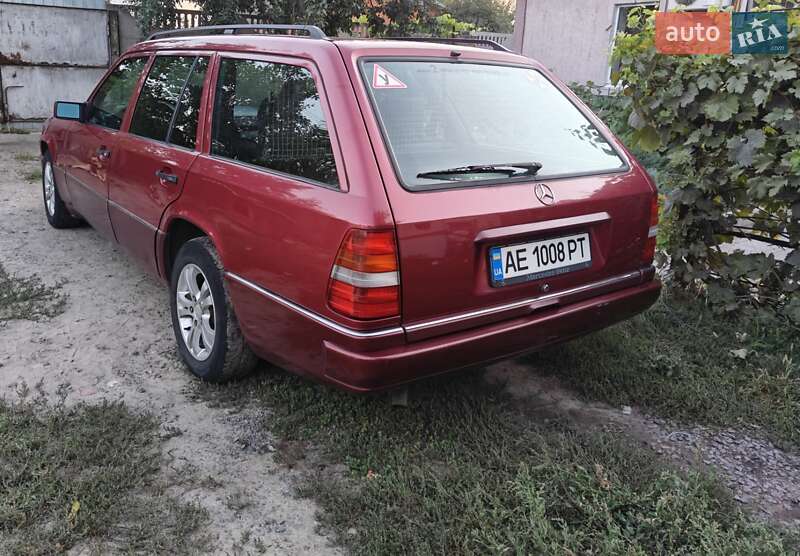 Універсал Mercedes-Benz E-Class 1994 в Дніпрі фото 15 Універсал Mercedes-Benz E-Class 1994 в Дніпрі