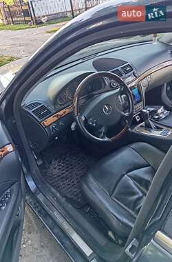 Седан Mercedes-Benz E-Class 2003 в 