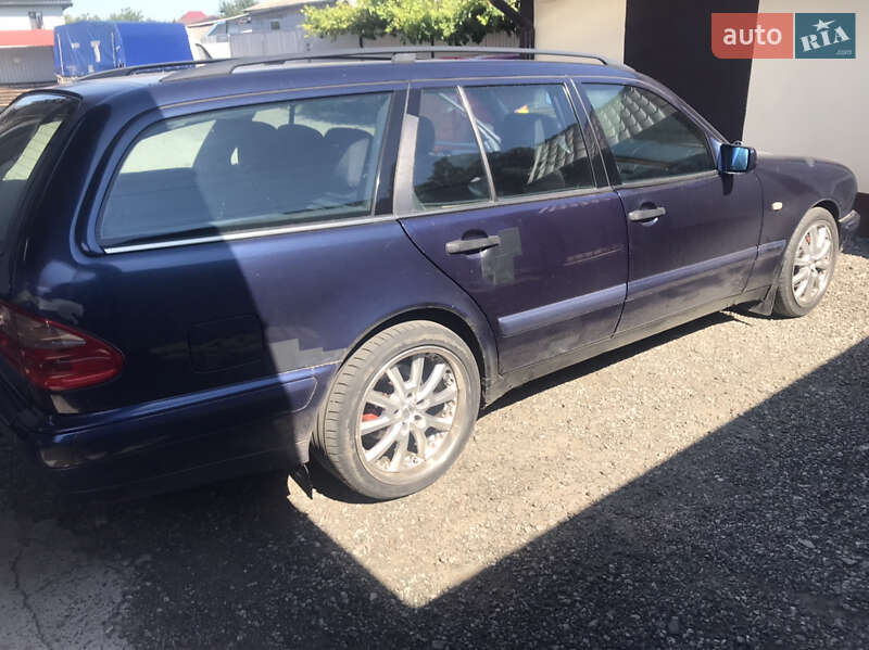 Универсал Mercedes-Benz E-Class 1996 в Борисполе