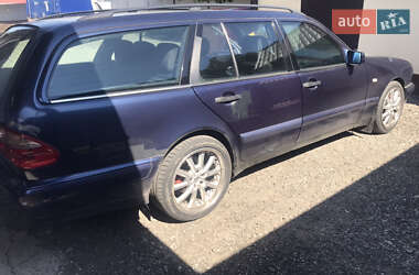Универсал Mercedes-Benz E-Class 1996 в 