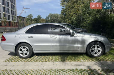 Седан Mercedes-Benz E-Class 2005 в 