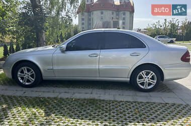 Седан Mercedes-Benz E-Class 2005 в 