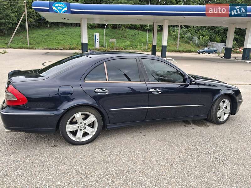 Седан Mercedes-Benz E-Class 2007 в Житомирі фото 10 Седан Mercedes-Benz E-Class 2007 в Житомирі