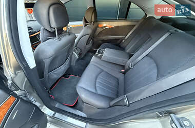 Седан Mercedes-Benz E-Class 2007 в 