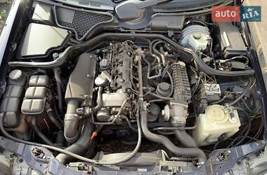 Седан Mercedes-Benz E-Class 2001 в 