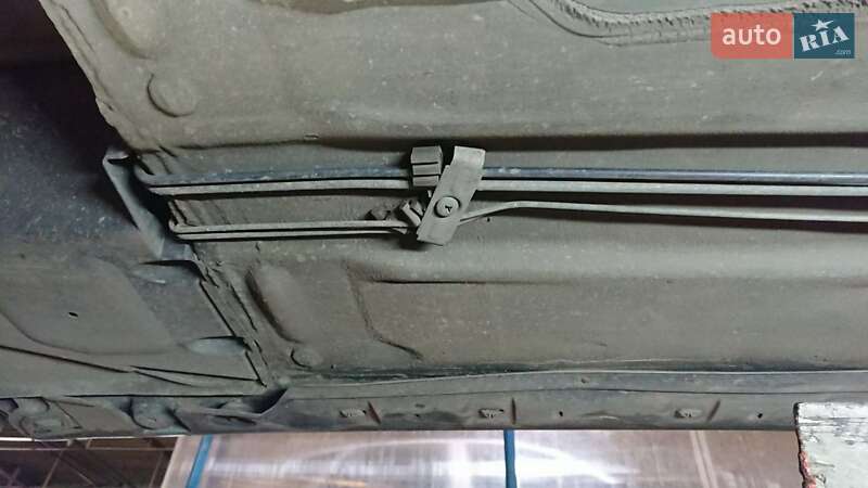 Седан Mercedes-Benz E-Class 2000 в Черкассах
