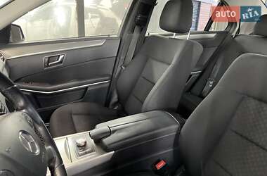 Седан Mercedes-Benz E-Class 2012 в 