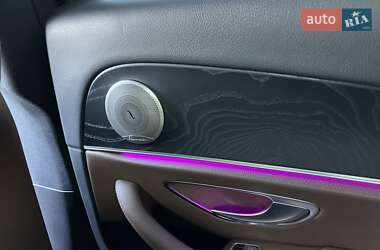 Седан Mercedes-Benz E-Class 2019 в 