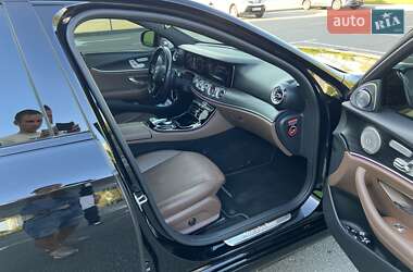 Седан Mercedes-Benz E-Class 2019 в 