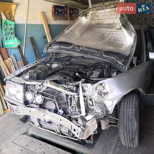 Седан Mercedes-Benz E-Class 1994 в Измаиле