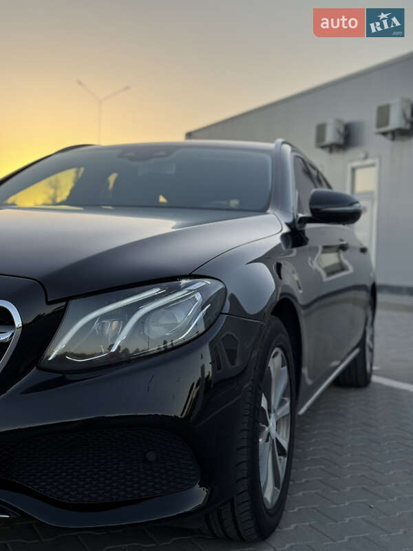 Универсал Mercedes-Benz E-Class 2017 в Каменец-Подольском