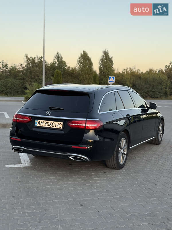 Универсал Mercedes-Benz E-Class 2017 в Каменец-Подольском
