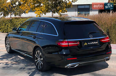 Универсал Mercedes-Benz E-Class 2018 в 