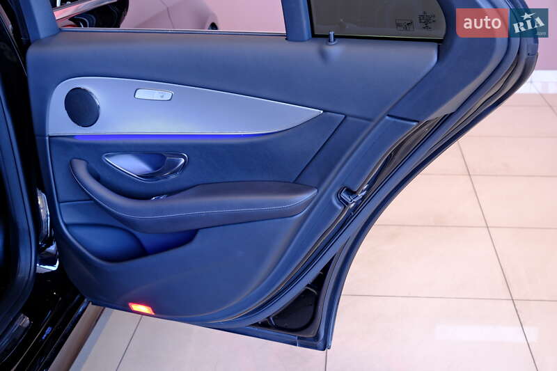 Седан Mercedes-Benz E-Class 2017 в Одессе фото 56 Седан Mercedes-Benz E-Class 2017 в Одессе