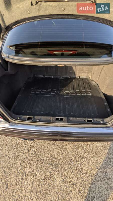 Седан Mercedes-Benz E-Class 1998 в Запорожье
