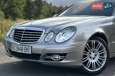Седан Mercedes-Benz E-Class 2007 в 