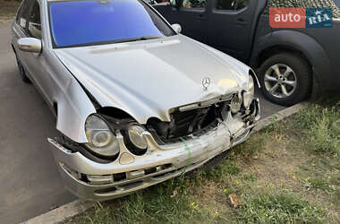 Седан Mercedes-Benz E-Class 2002 в Краматорске