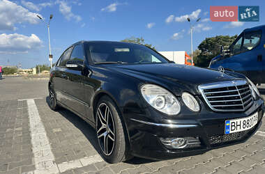 Седан Mercedes-Benz E-Class 2002 в Измаиле