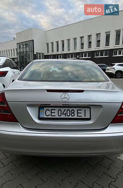 Седан Mercedes-Benz E-Class 2003 в 
