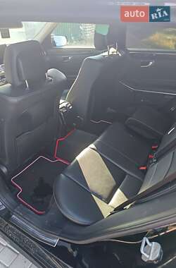 Універсал Mercedes-Benz E-Class 2014 в 