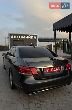 Седан Mercedes-Benz E-Class 2013 в 