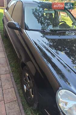 Седан Mercedes-Benz E-Class 2004 в Богородчанах