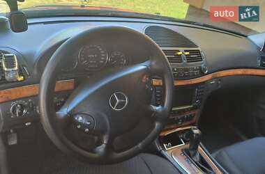 Седан Mercedes-Benz E-Class 2004 в 